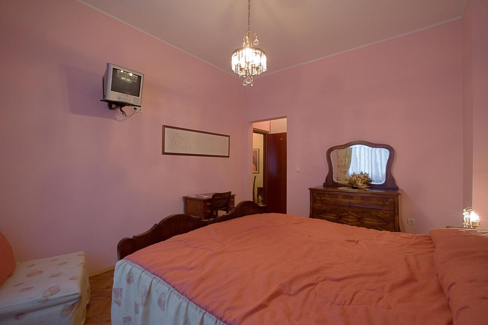 Casa Ferrari Bed & Breakfast Bed & Breakfast Sofia Exterior photo